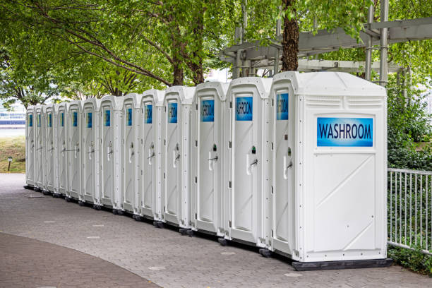 Portable Toilet Options We Offer in Warsaw, IL